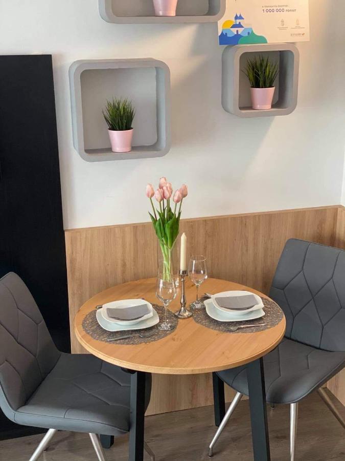 Lake And Spa Apartman 韦伦采 外观 照片